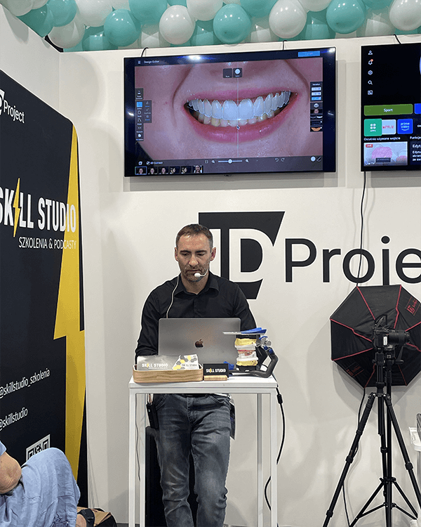 Optical ID Warsaw Dental Medica Show 2025